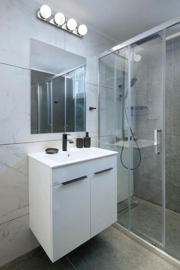Urban Condo 12 - 2 Bdr Nikosia Exterior foto