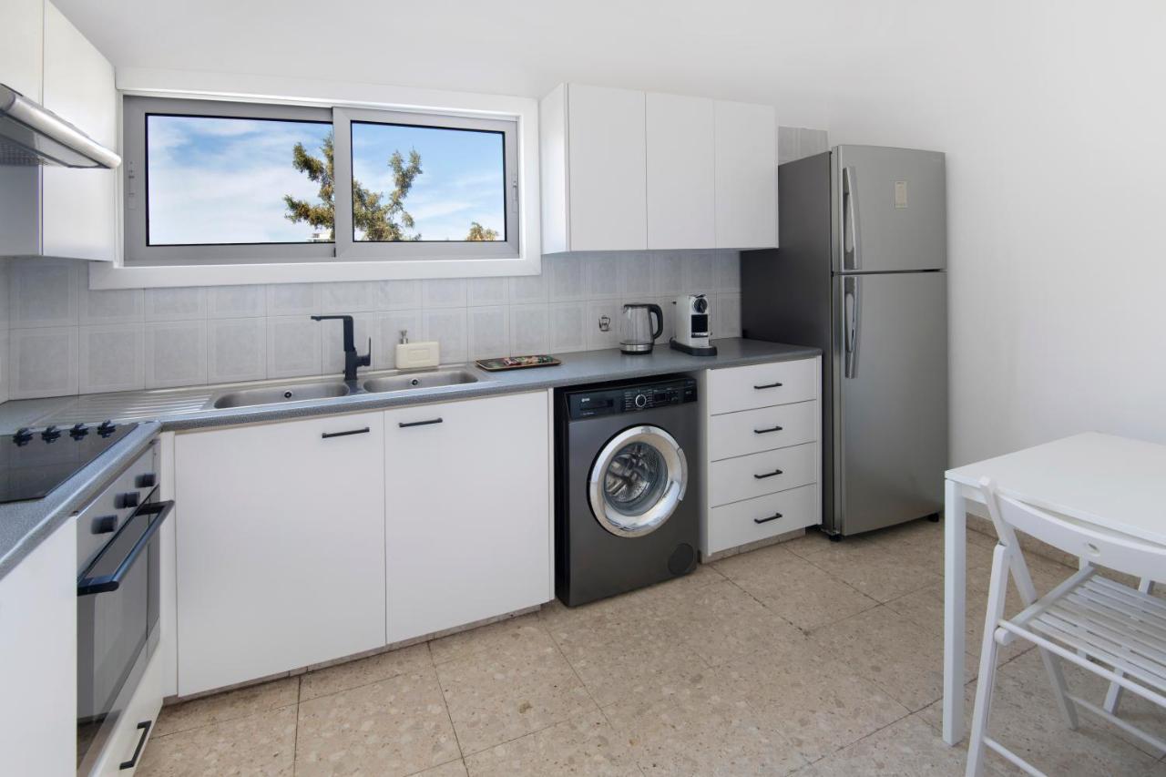 Urban Condo 12 - 2 Bdr Nikosia Exterior foto
